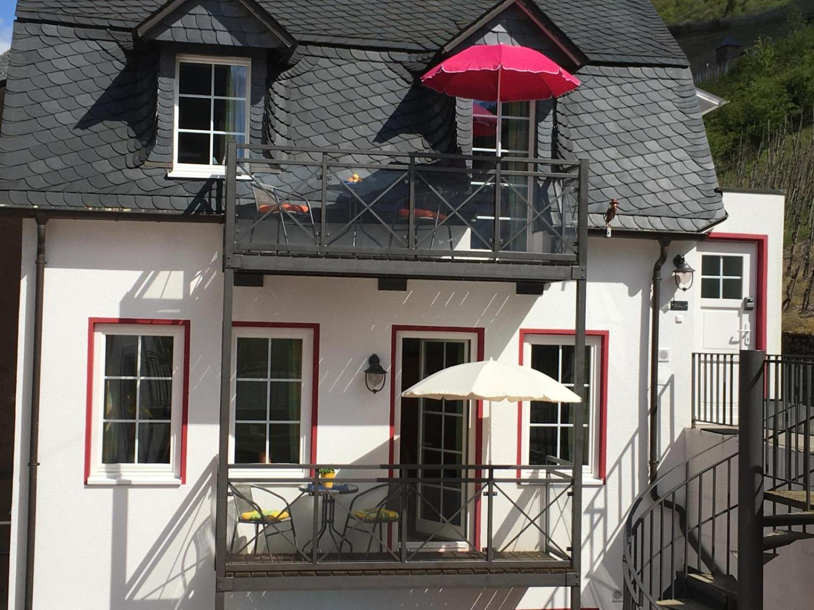 Mosel Ferienhaus Reblaus Целль-ан-дер-Мозель Экстерьер фото